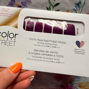 Color Street NY Minute - RETIRED- Nail Polish Strips